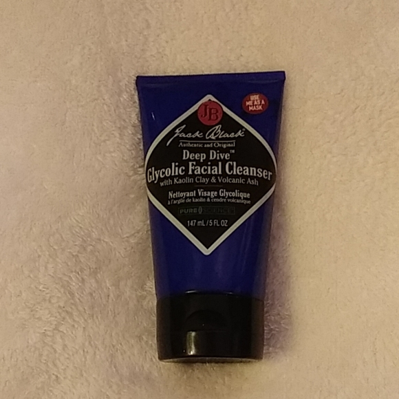 jack black deep dive glycolic facial cleanser